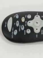 RCA universal remote, simple easy to use, 2 AA batteries included, replaces and consolidates most major brand remotes, simplifies device setup with automatic, brand, manual and direct code search methods, enables direct access to new HD over-the-air digital sub-channels (like 59.1), works with over 325 brands - Image 3